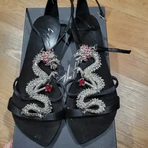 [GIUSEPPE ZANOTTI] ジュゼッペザノッティ / Dragon Crystal Amazon.com: Giuseppe Zanotti, Dragon Crystal Loafers, 7